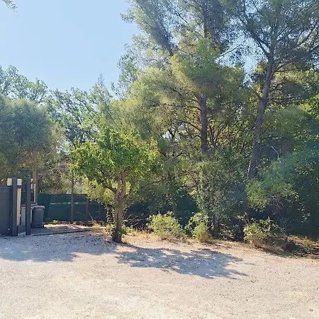Hébergement de vacances Maison En Résidence *