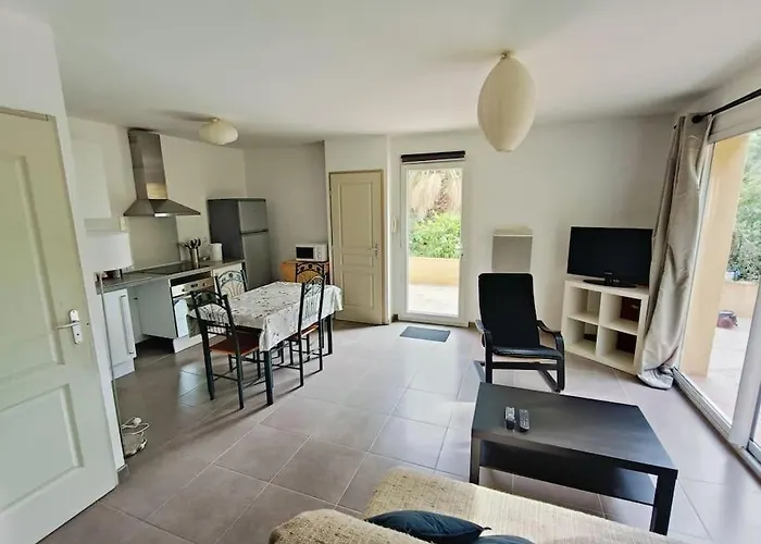 Hébergement de vacances Maison En Résidence *